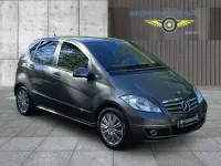 Gebraucht Mercedes A200 Elegance 136 PS (100 kW) 2009 Mountaingrau met. Limousine