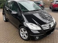 Gebraucht Mercedes A160 Avantgarde 95 PS (69 kW) 2011 Schwarz Limousine