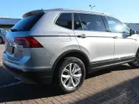 Gebraucht VW Tiguan Allspace Highline 150 PS (110 kW) 2020 Silber SUV