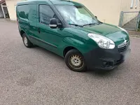 Gebraucht Opel Combo 90 PS (66 kW) 2014 Grün Van / Kleinbus