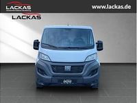 Gebraucht Fiat Ducato 120 PS (88 kW) 2023 Weiß (colore esterno (weiss (pastell))) Van