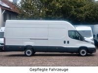 Gebraucht Iveco Daily 177 PS (130 kW) 2024 Weiß Van / Kleinbus