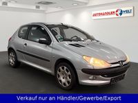 Gebraucht Peugeot 206 109 PS (80 kW) 2003 Silber Kleinwagen