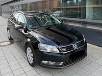 Gebraucht VW Passat 105 PS (77 kW) 2014 Schwarz Kombi