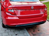 Gebraucht Fiat Tipo 95 PS (69 kW) 2017 Rot Limousine