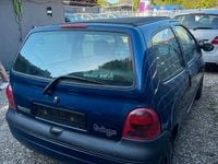 Używany Renault Twingo 58 KM (42 kW) 2000 Niebieski Hatchback