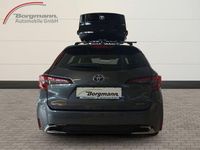 Neu Toyota Corolla 196 PS (144 kW) 2025 Grau Kombi
