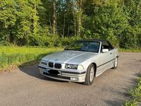 Gebraucht BMW 318 Cabriolet 116 PS (85 kW) 2000 Silber Cabrio