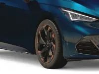 Second-hand Cupra Born 150 kW (204 CP) 2024 Albastru Hatchback