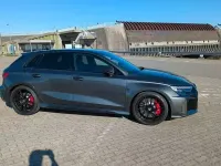 Gebraucht Audi RS3 Performance 515 PS (378 kW) 2025 Grau Limousine