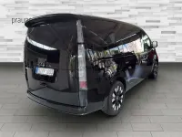 Gebraucht Hyundai Staria Signature 224 PS (164 kW) 2026 Abyss black Van / Kleinbus