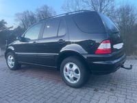 Gebraucht Mercedes ML270 163 PS (119 kW) 2003 SUV