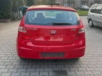 Gebraucht Hyundai i30 109 PS (80 kW) 2008 Rot Kleinwagen