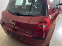 Gebraucht Renault Clio III Expression 75 PS (55 kW) 2006 Rot Kleinwagen