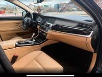 Second-hand BMW 530 258 CP (189 kW) 2012 Albastru Break