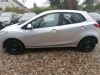 Gebraucht Mazda 2 Independence 75 PS (55 kW) 2008 Satinsilber metallic Kleinwagen