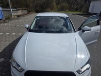Gebraucht Audi A3 105 PS (77 kW) 2013 Weiß Limousine