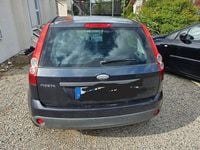 Gebraucht Ford Fiesta 69 PS (50 kW) 2006 Grau Kleinwagen