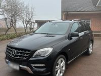 Gebraucht Mercedes ML250 204 PS (150 kW) 2012 Schwarz SUV