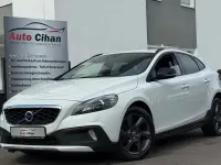 Gebraucht Volvo V40 CC Momentum 150 PS (110 kW) 2014 Weiß Kombi