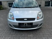 Gebraucht Ford Fiesta 60 PS (44 kW) 2007 Silber Kleinwagen
