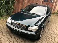 Second-hand Mercedes C200 116 CP (85 kW) 2002 Verde Break