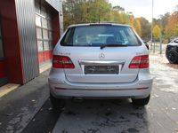 Gebraucht Mercedes B200 140 PS (102 kW) 2005 Silber Van / Kleinbus
