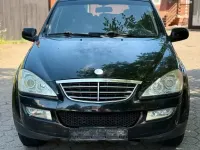 Gebraucht SsangYong Kyron 141 PS (103 kW) 2010 Schwarz SUV