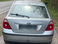 Gebraucht Ford Mondeo 116 PS (85 kW) 2004 Grau Limousine
