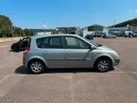 Gebraucht Renault Scénic II Avantage 113 PS (83 kW) 2004 Silber Van / Kleinbus