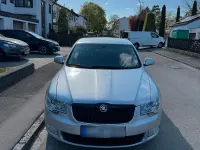 Gebraucht Skoda Superb 160 PS (117 kW) 2008 Grau Limousine