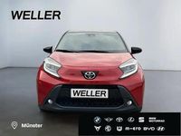 Gebraucht Toyota Aygo 72 PS (52 kW) 2022 (292)chilli red perleffekt / dach nightsky black mica (rot) Kleinwagen