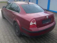 Second-hand VW Passat 150 CP (110 kW) 2003 Roșu Berlinǎ