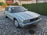 Gebraucht Jaguar XJ8 237 PS (174 kW) 1999 Grün Limousine