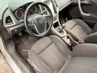 Gebraucht Opel Astra 110 PS (80 kW) 2011 Silber Kombi