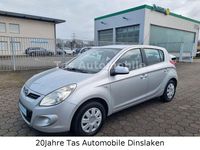 Gebraucht Hyundai i20 Comfort 77 PS (56 kW) 2010 Grau Kleinwagen