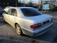 Gebraucht Mercedes E280 204 PS (150 kW) 2002 Brillantsilber  metalliclack Limousine
