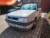 Gebraucht VW Golf III 75 PS (55 kW) 1994 Silber Limousine