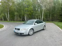 Używany Audi A4 131 KM (96 kW) 2001 Srebrny Sedan/Limuzyna