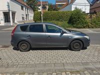 Gebraucht Hyundai i30 109 PS (80 kW) 2010 Grau Kombi