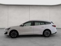 Gebraucht Ford Focus Titanium 155 PS (114 kW) 2025 Frozen white Kombi