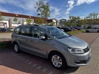 Gebraucht VW Sharan Comfortline 150 PS (110 kW) 2010 Grau Van / Kleinbus