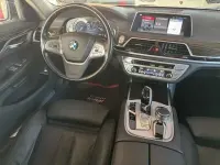 Gebraucht BMW 730 Sport Line 265 PS (194 kW) 2018 Andere Limousine