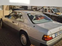Second-hand Mercedes E300 179 CP (131 kW) 1988 Argintiu Coupe