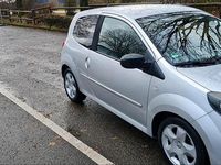 Gebraucht Renault Twingo 75 PS (55 kW) 2013 Silber Kleinwagen