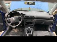 Second-hand VW Passat 101 CP (74 kW) 2000 Albastru Break