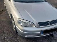Gebraucht Opel Astra Sportive 75 PS (55 kW) 1998 Silber Coupé