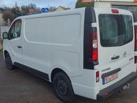 Gebraucht Opel Vivaro 115 PS (84 kW) 2015 Weiß Van / Kleinbus