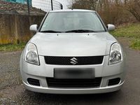 Second-hand Suzuki Swift 92 CP (67 kW) 2006 Argintiu Hatchback