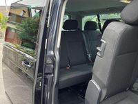 Gebraucht VW Caravelle Comfortline 150 PS (110 kW) 2017 Blau Van